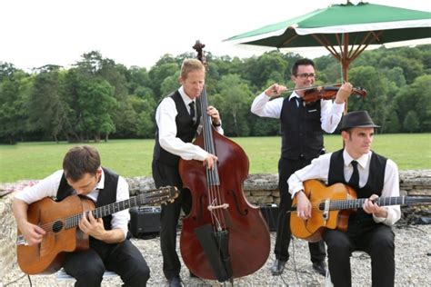  Klezmer Boogie: Ein tanzbarer Cocktail aus frechem Balkan-Swing und melancholischem jiddischen Flair