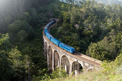 スリランカ 鉄道 - 時を超える旅の物語